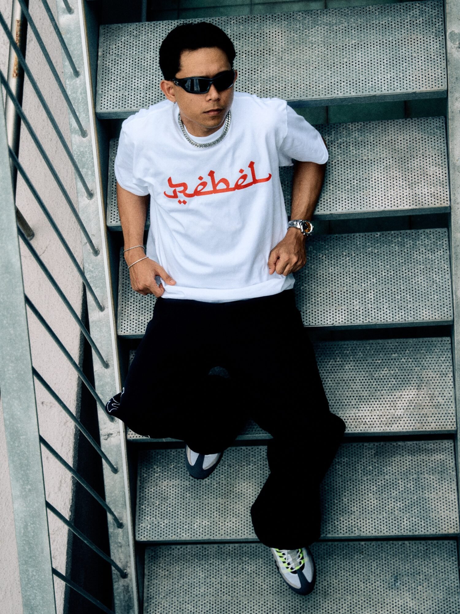 DONT TRUST ANYONE - WHITE TEE