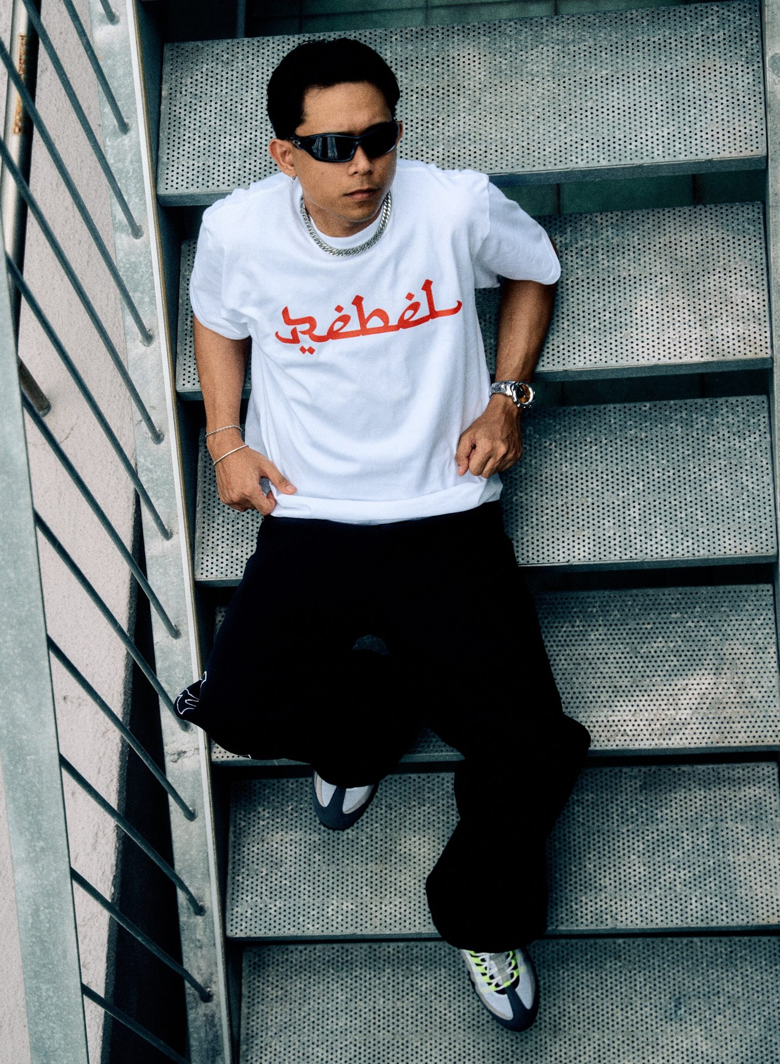 DONT TRUST ANYONE - WHITE TEE